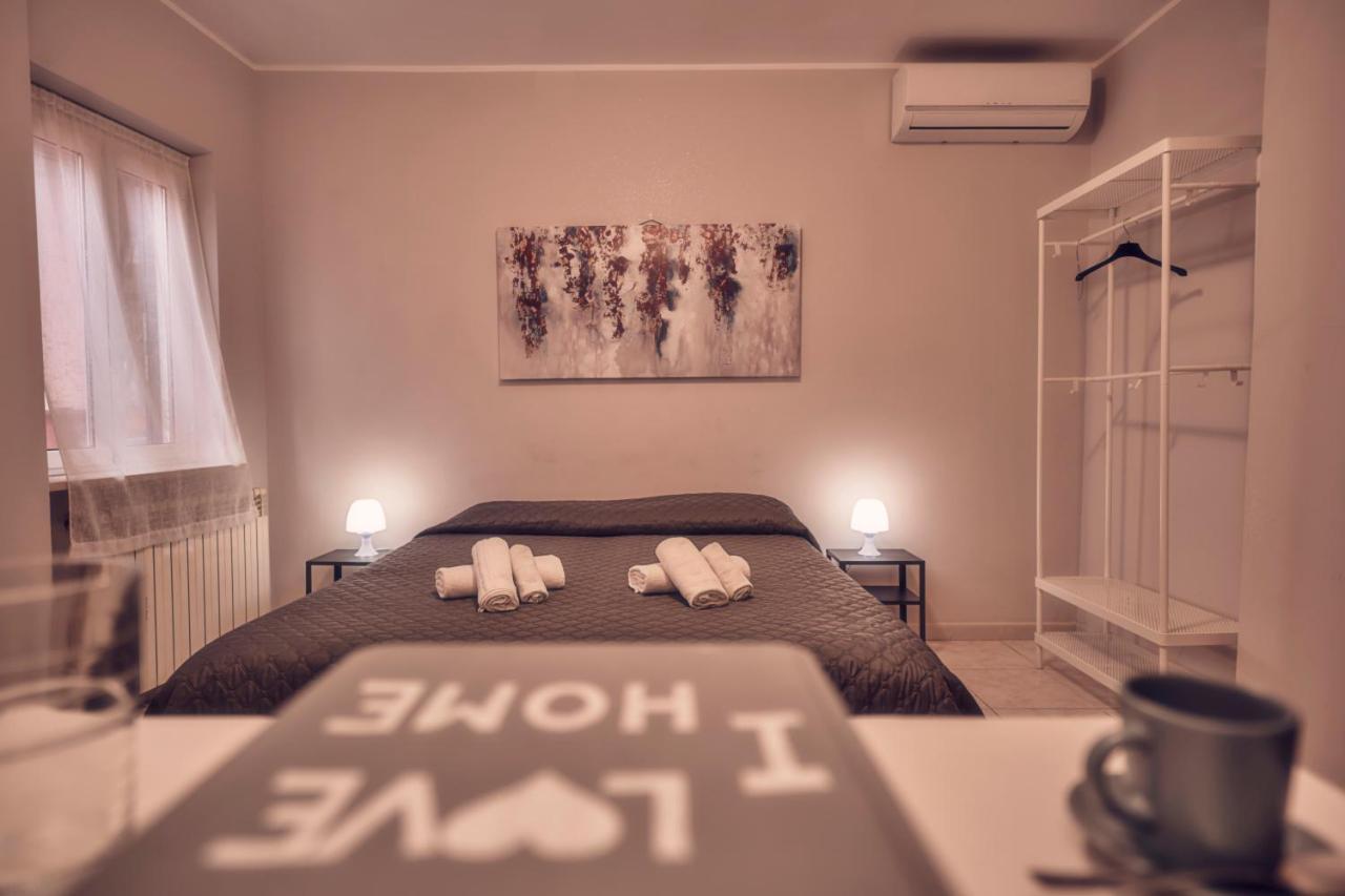 Travelershome Ciampino 170 Station Street Dış mekan fotoğraf