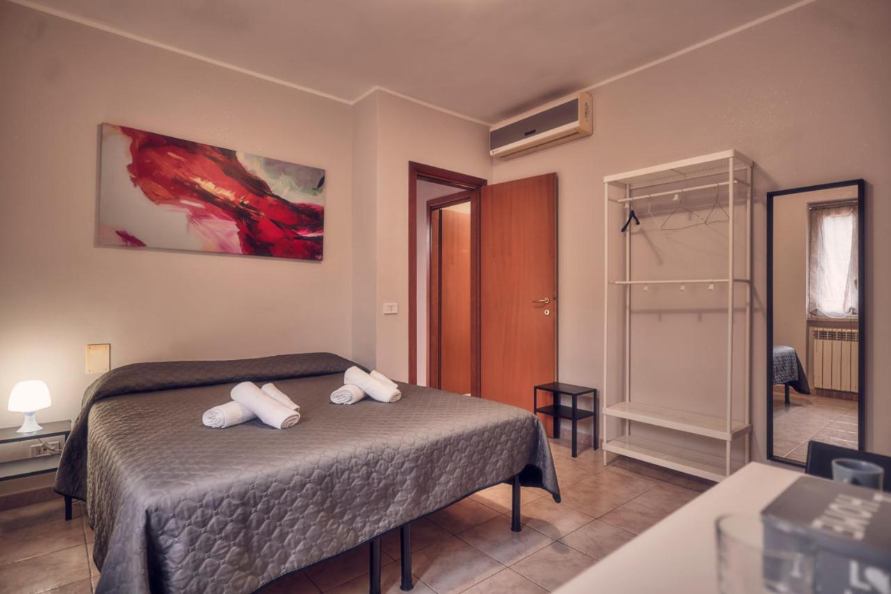Travelershome Ciampino 170 Station Street Dış mekan fotoğraf