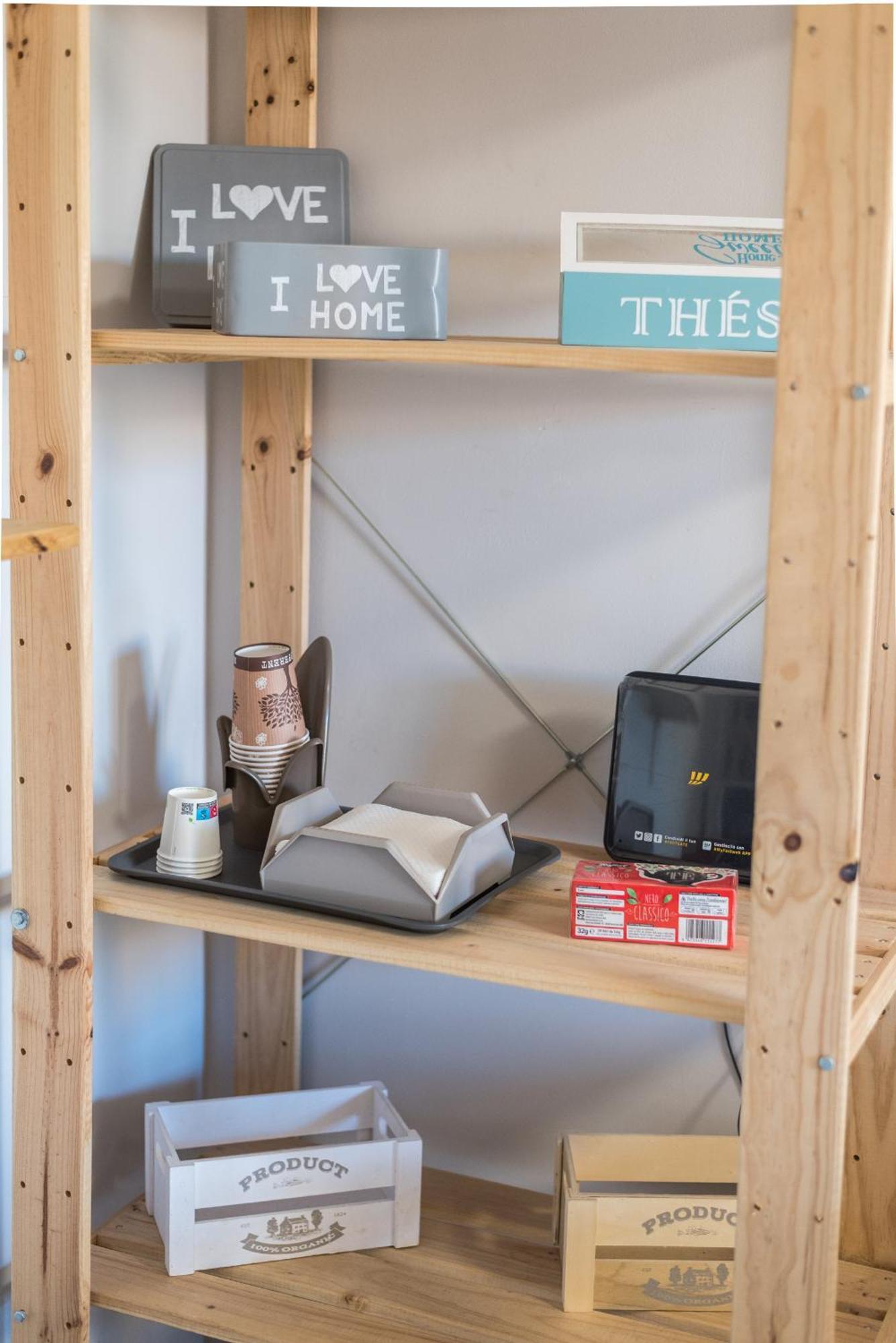 Travelershome Ciampino 170 Station Street Dış mekan fotoğraf