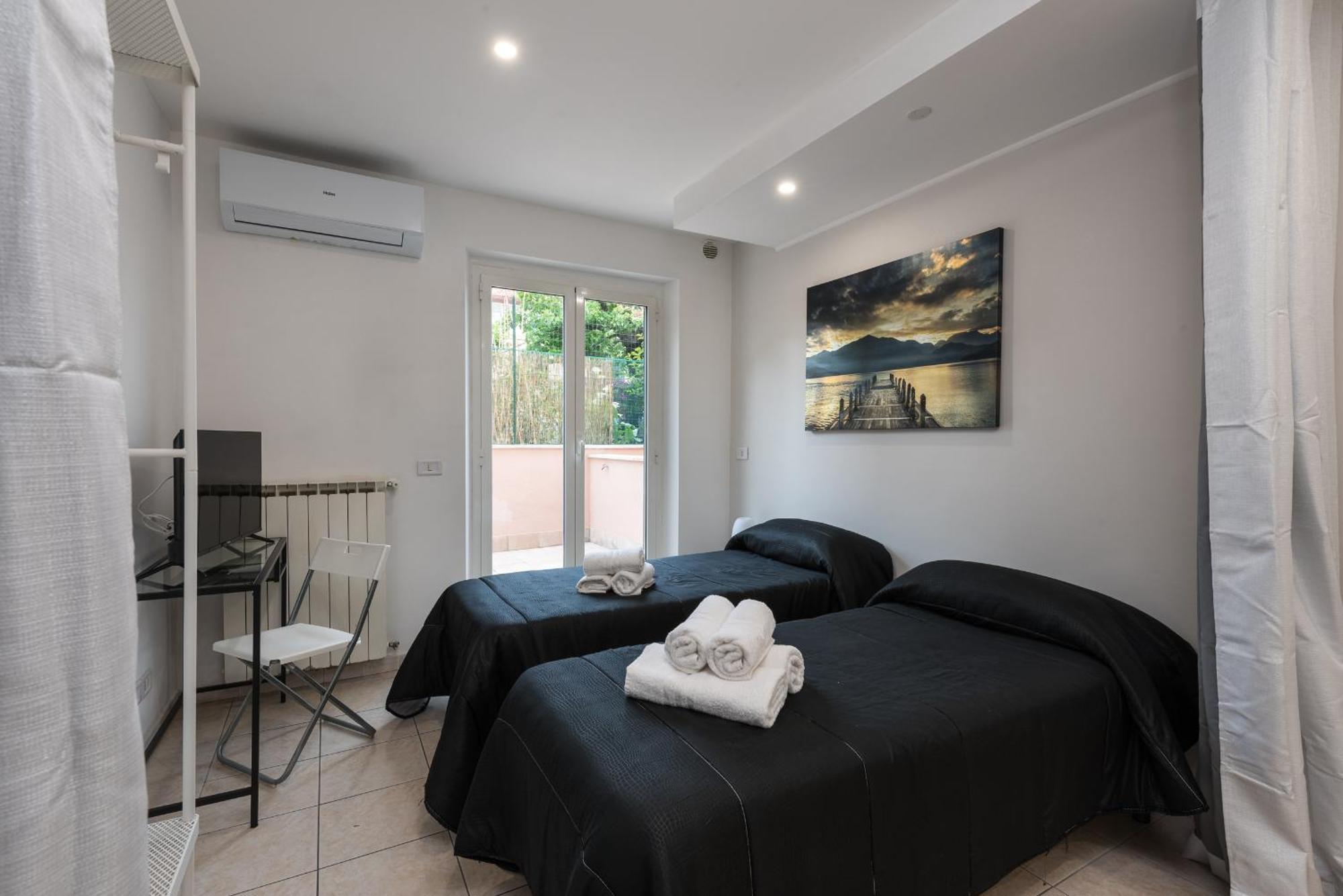 Travelershome Ciampino 170 Station Street Dış mekan fotoğraf
